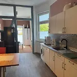 アパート Vogelnest Zentral In Mit Pool *