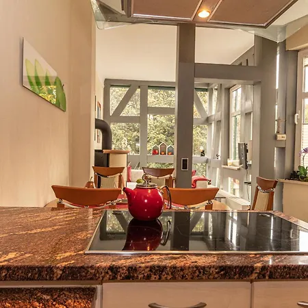 Vogelnest Zentral In Mit Pool *