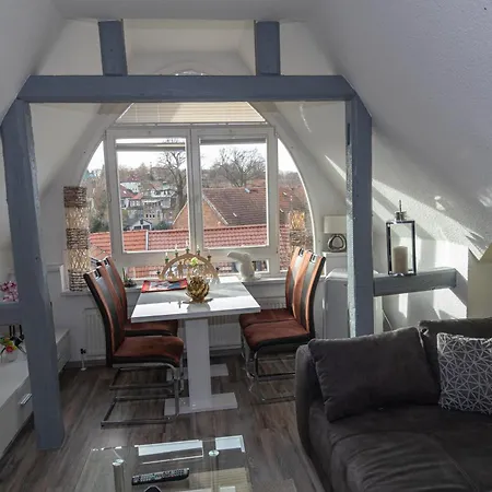 Vogelnest Zentral In Mit Pool 公寓 *