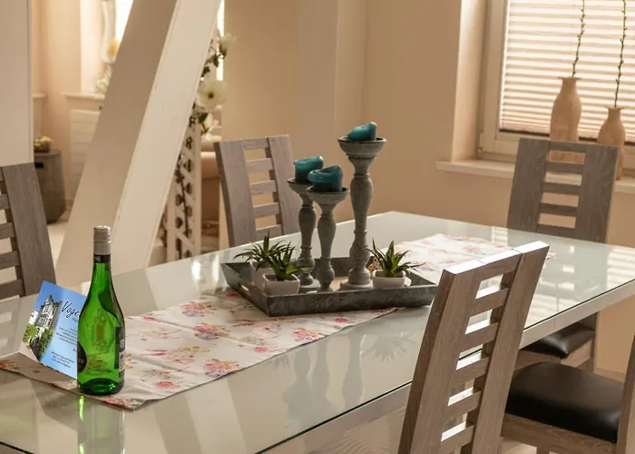 Vogelnest Zentral In Mit Pool Mühlhausen