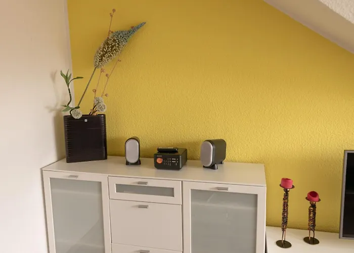 Vogelnest Zentral In Mit Pool