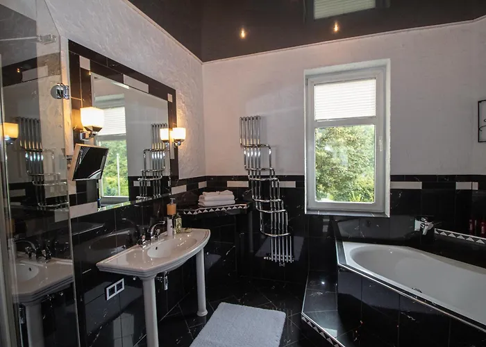 Appartement Vogelnest Zentral In Mit Pool *