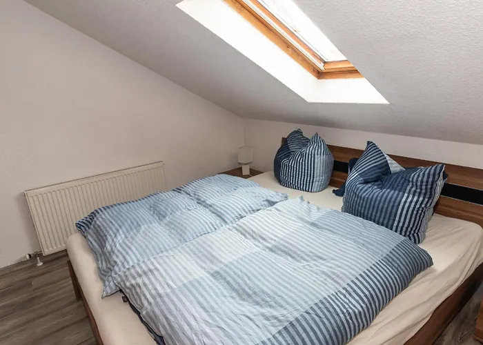 Vogelnest Zentral In Mit Pool *