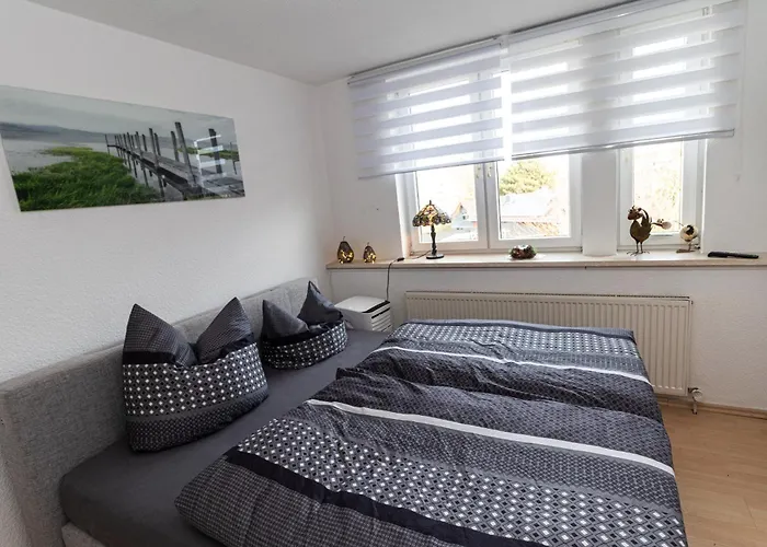 Vogelnest Zentral In Mit Pool *