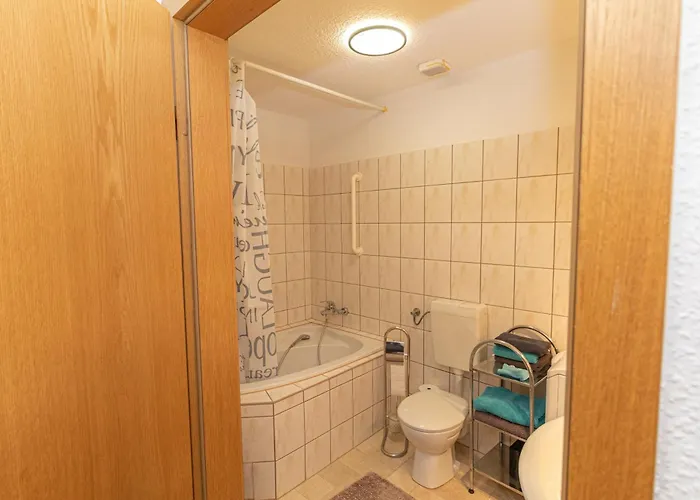 Vogelnest Zentral In Mit Pool * Mühlhausen